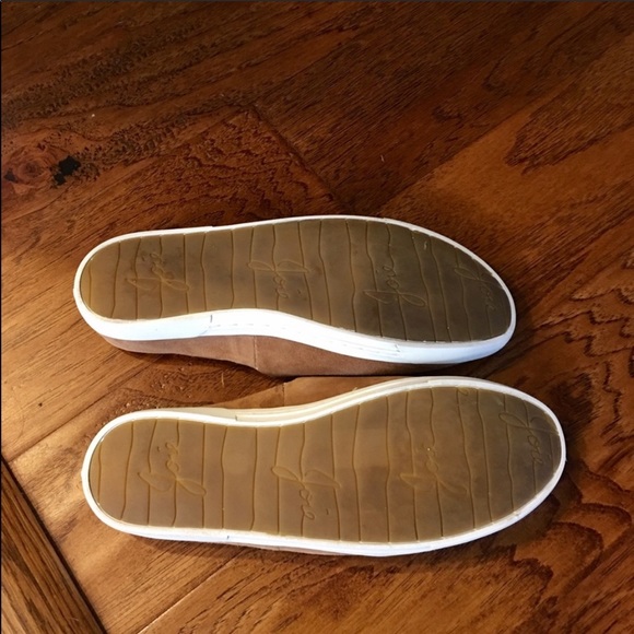Joie Slip Ons - Picture 3 of 5